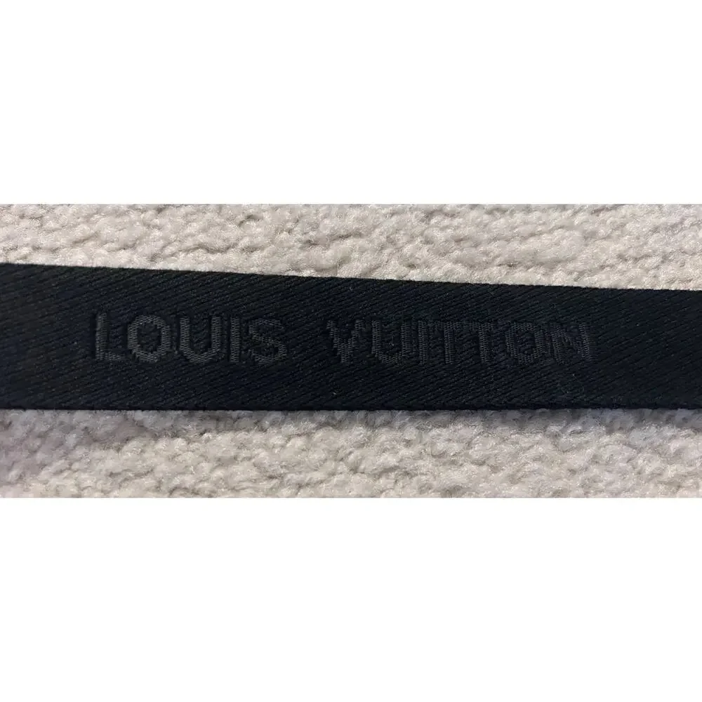 AUTHENTIC LOUIS VUITTON SANTUR BENGALE BELT M9801 LV 90 36 (fits 30-32” waist)
